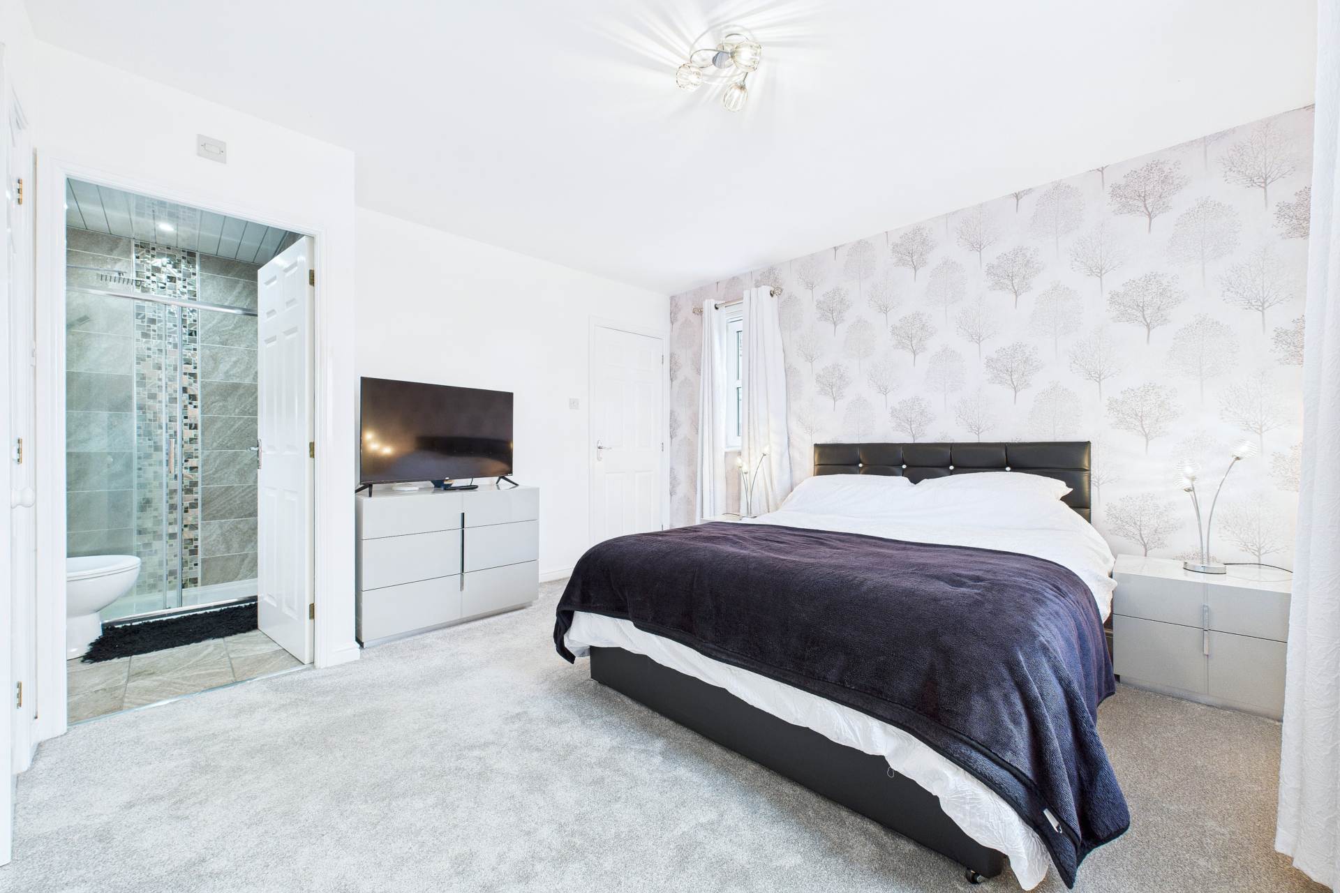 Ashley Grove, Bellshill