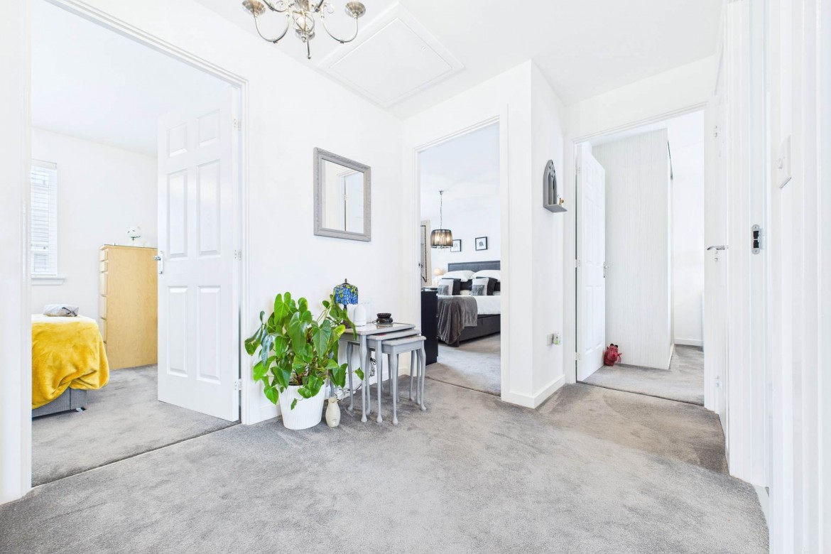 Images for Lotus Crescent, Cleland