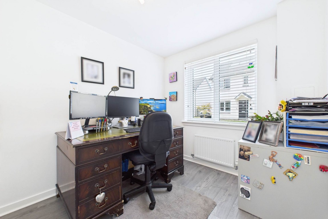 Images for Lotus Crescent, Cleland