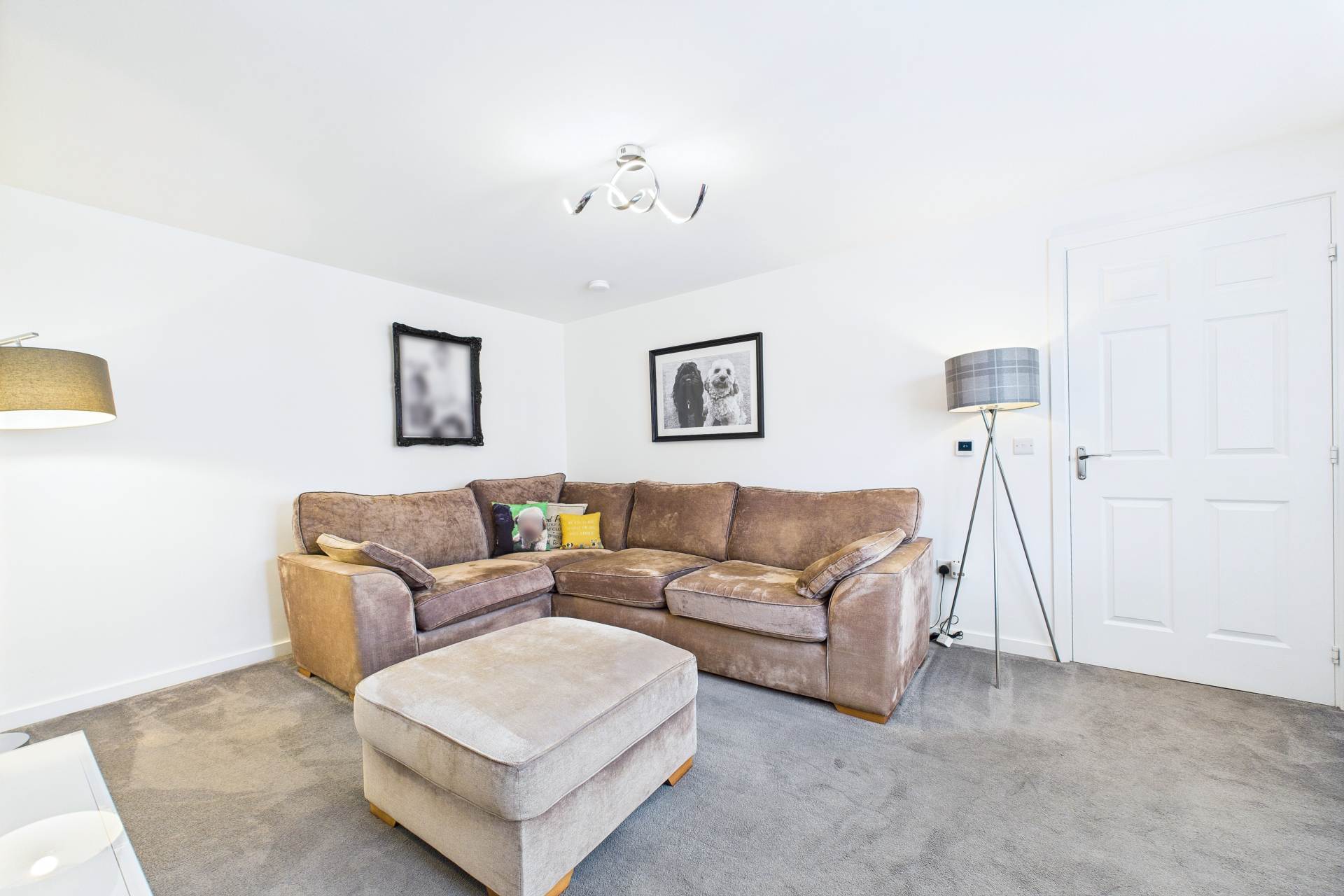 Lotus Crescent, Cleland