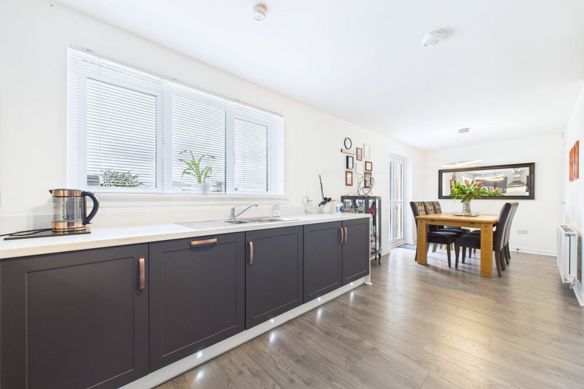 Images for Lotus Crescent, Cleland