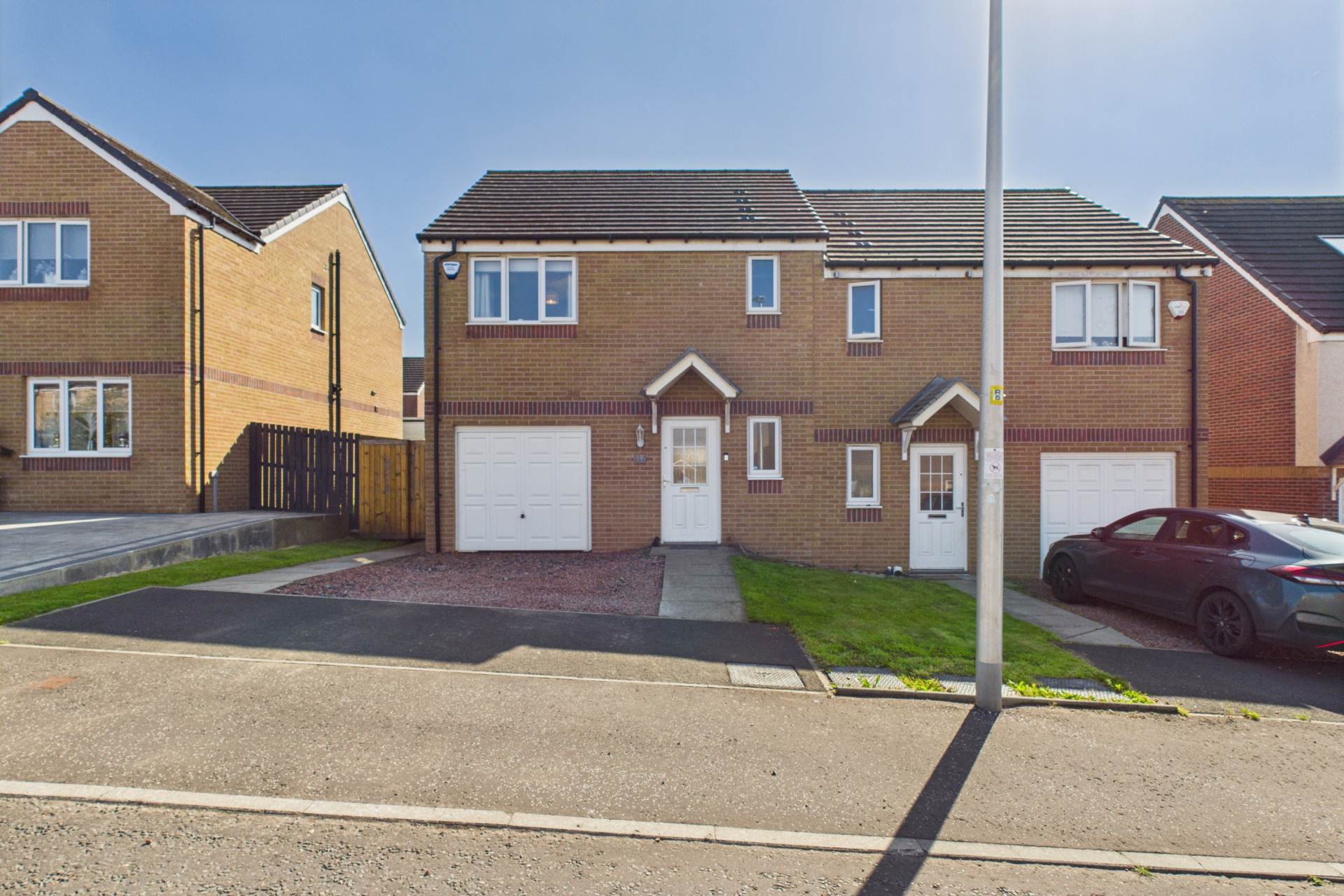 Aquitania Crescent, Larkhall