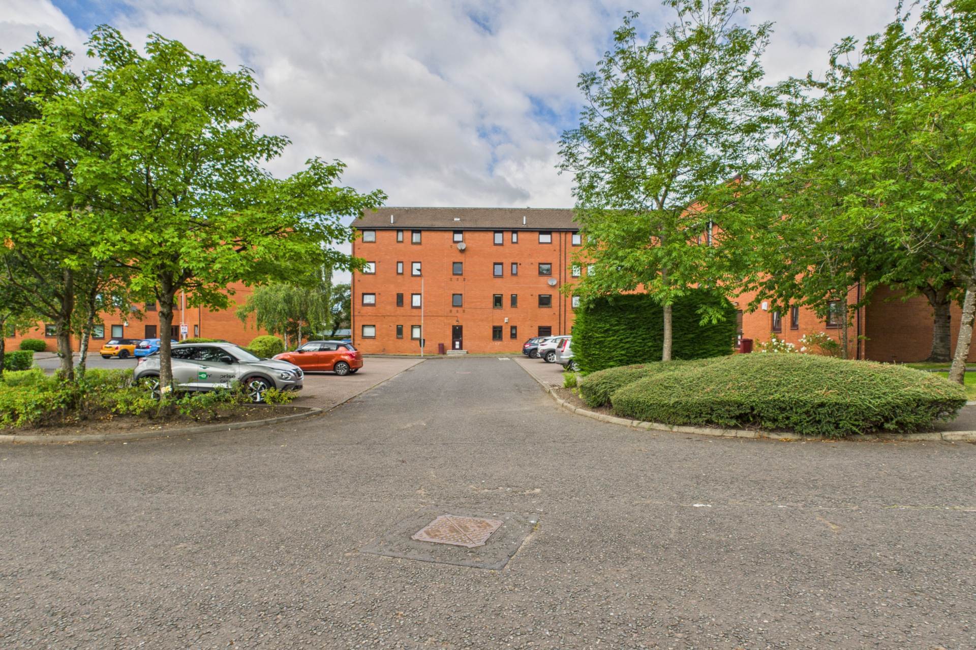 Burnhill Quadrant, Rutherglen, Glasgow