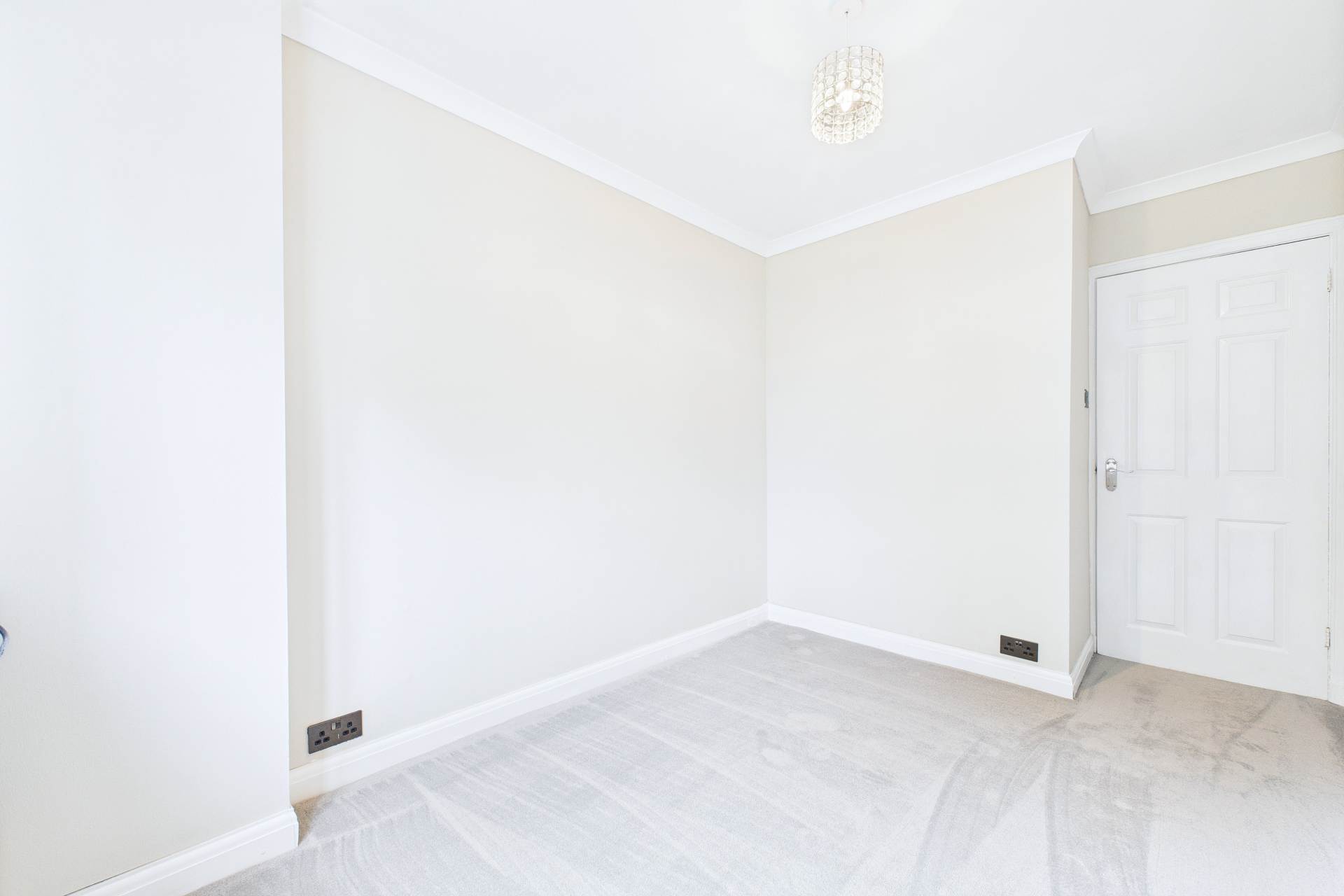 Mahon Court, Glasgow