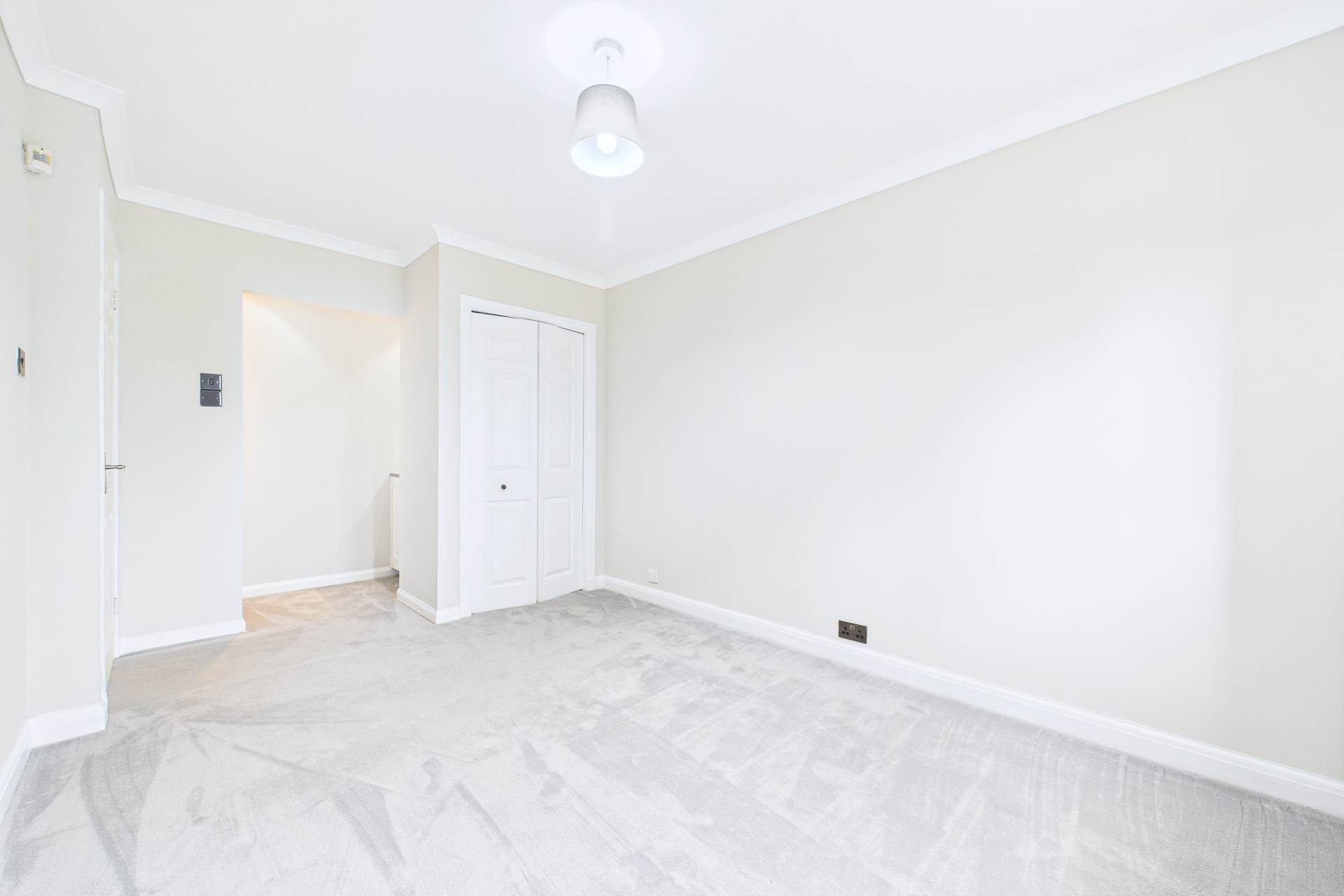 Mahon Court, Glasgow