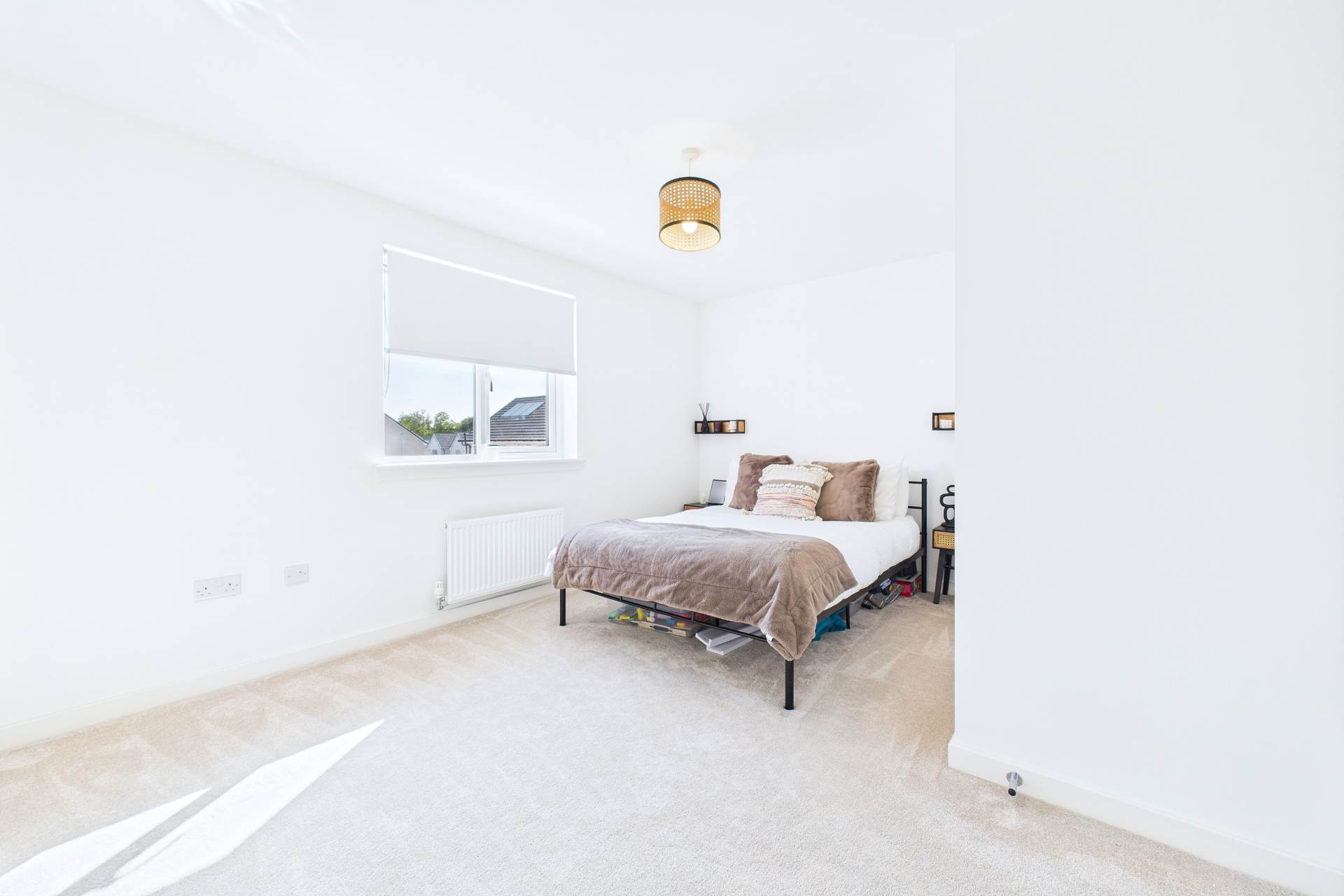Lotus Crescent, Cleland