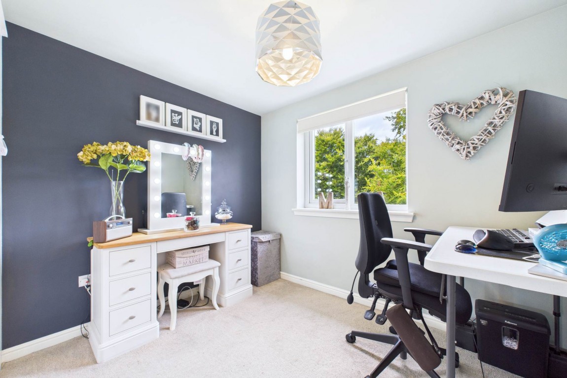 Images for Valleyfield Crescent, Ferniegair