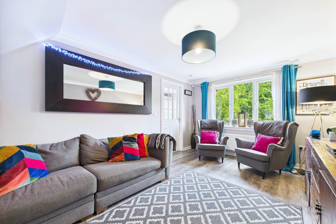 Images for Valleyfield Crescent, Ferniegair