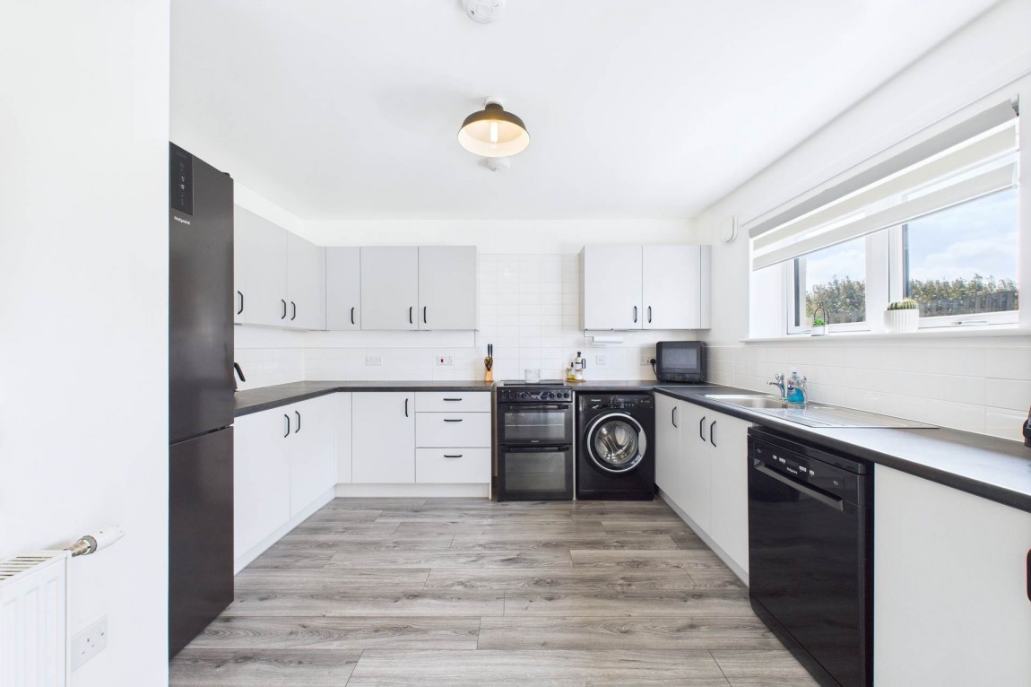 Images for Balmoral Drive, Harthill