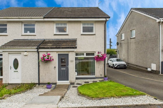Currieside Avenue, Shotts