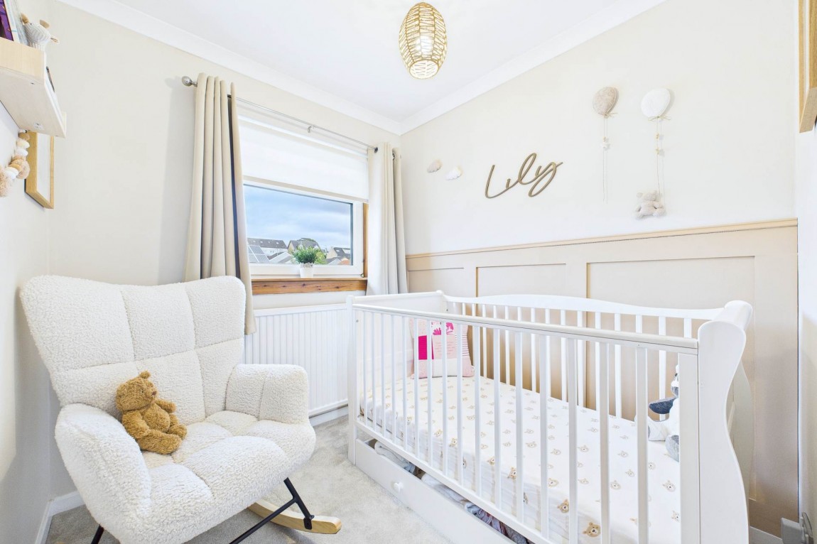Images for Currieside Avenue, Shotts