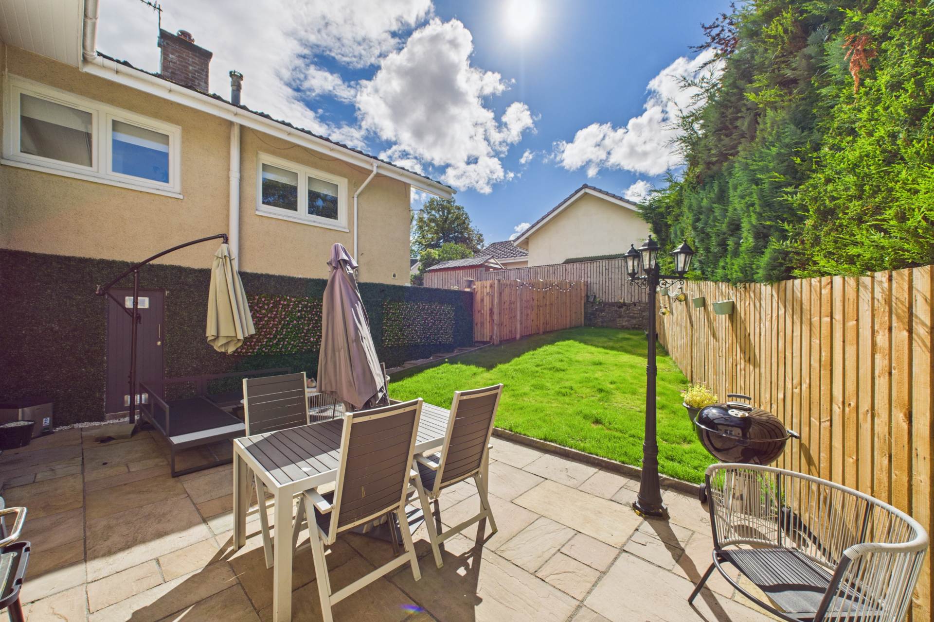 Sweethope Gardens, Bothwell