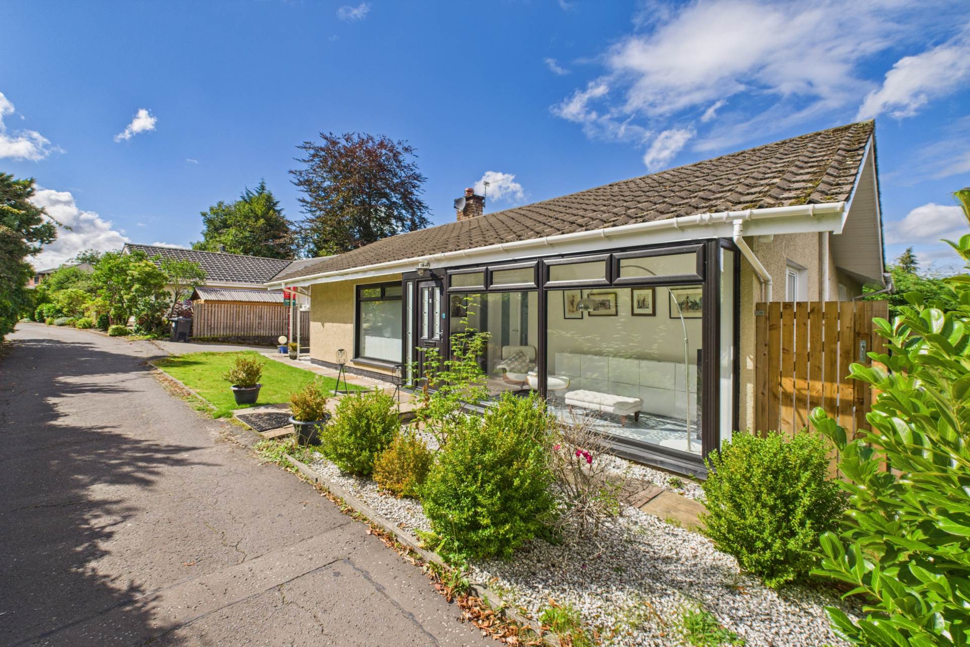 Sweethope Gardens, Bothwell