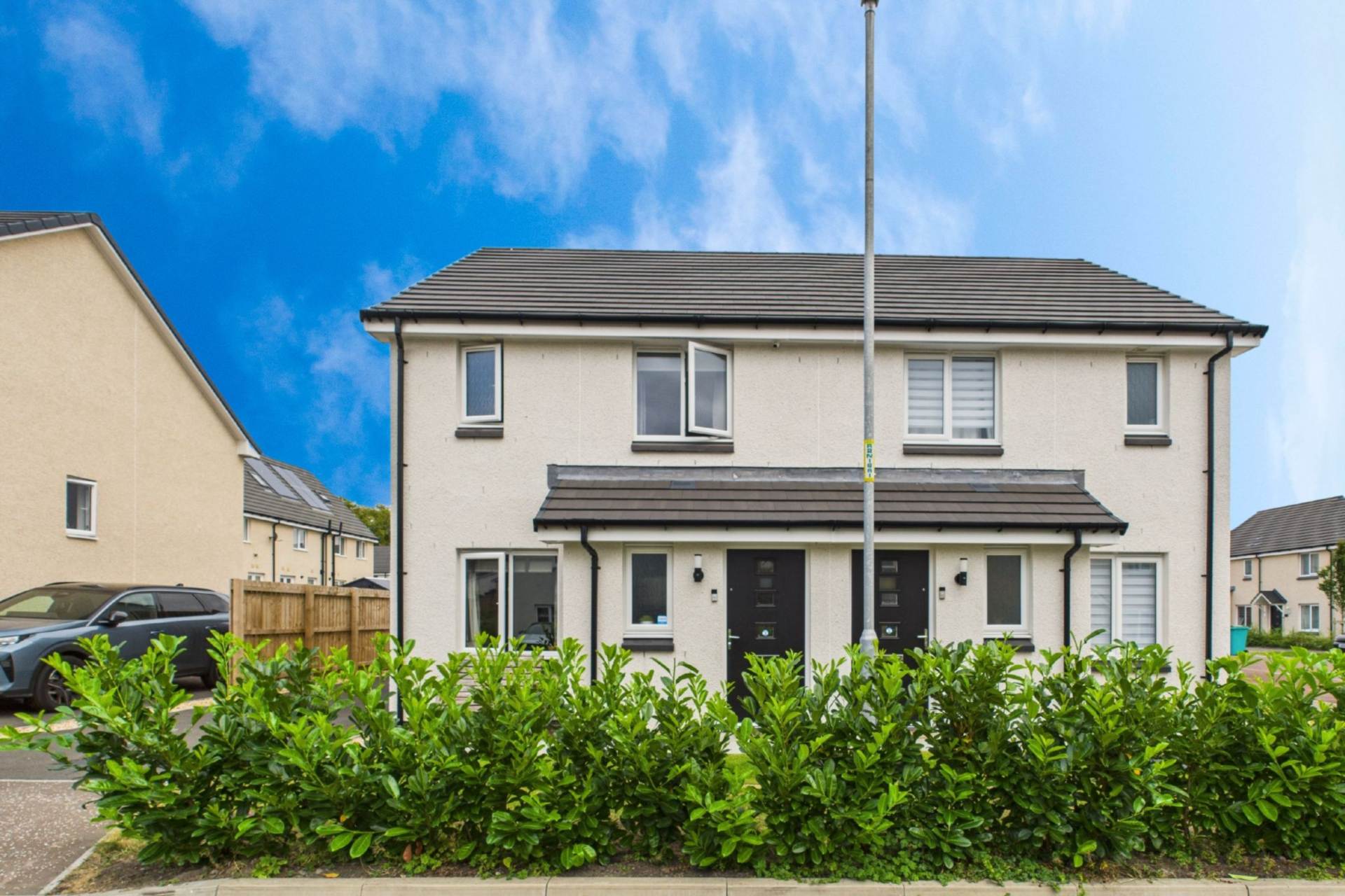 Lotus Crescent, Motherwell