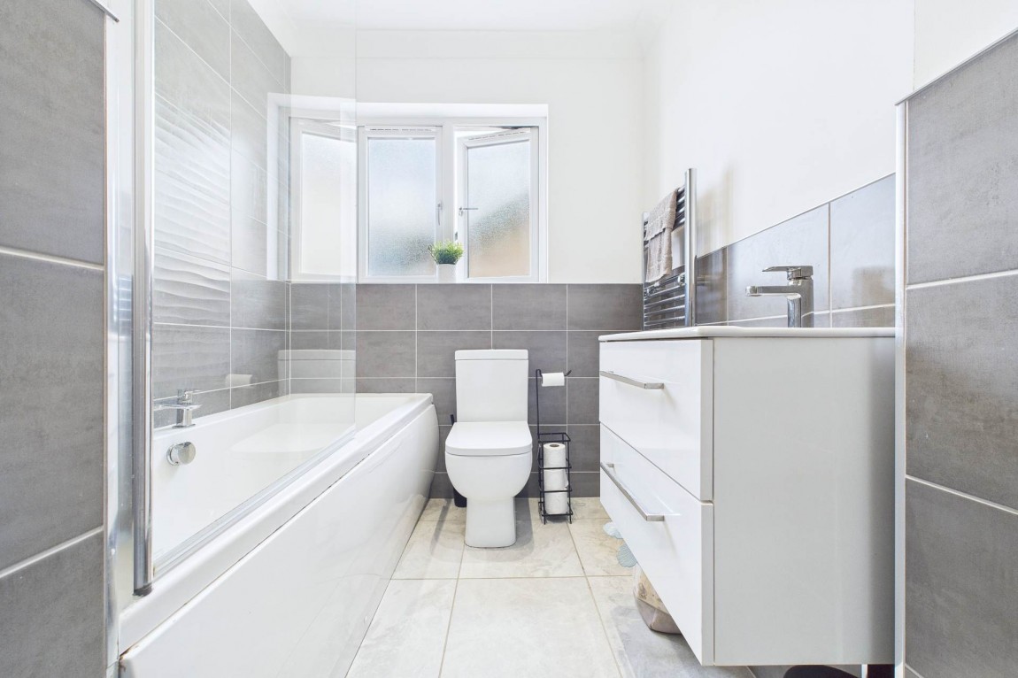 Images for Herbison Crescent, Shotts