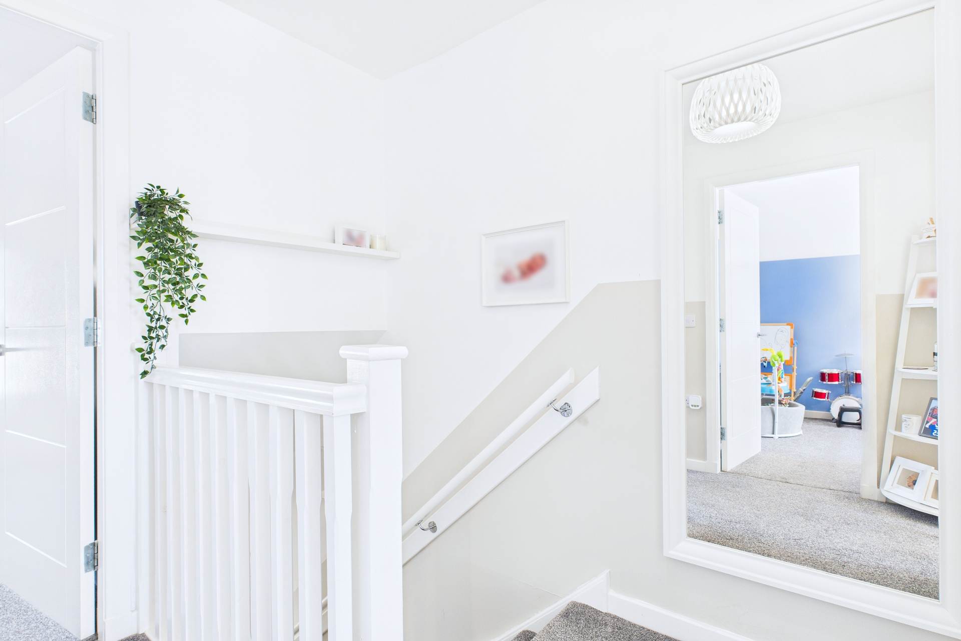 Rosewood Gardens, Viewpark, Uddingston