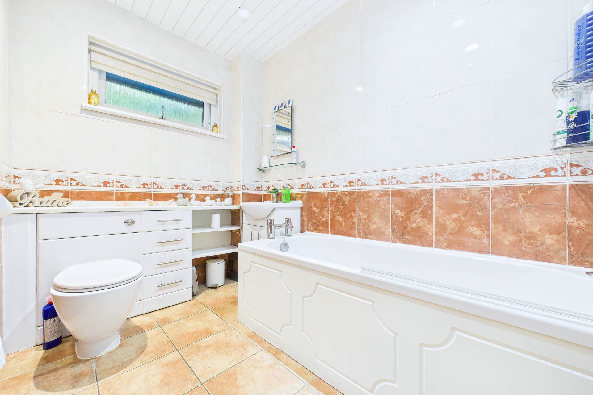 Woodhead Cottage, Woodhead Crescent, Hamilton