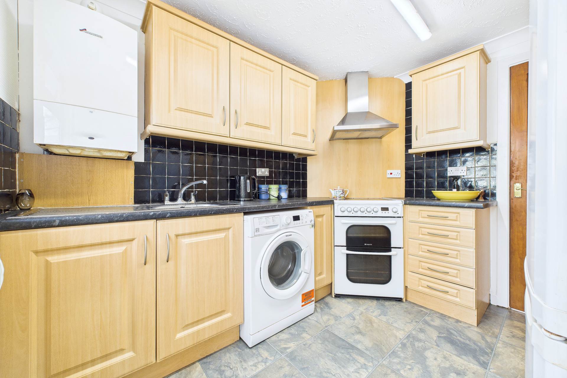 Newmill Gardens, Hartwood