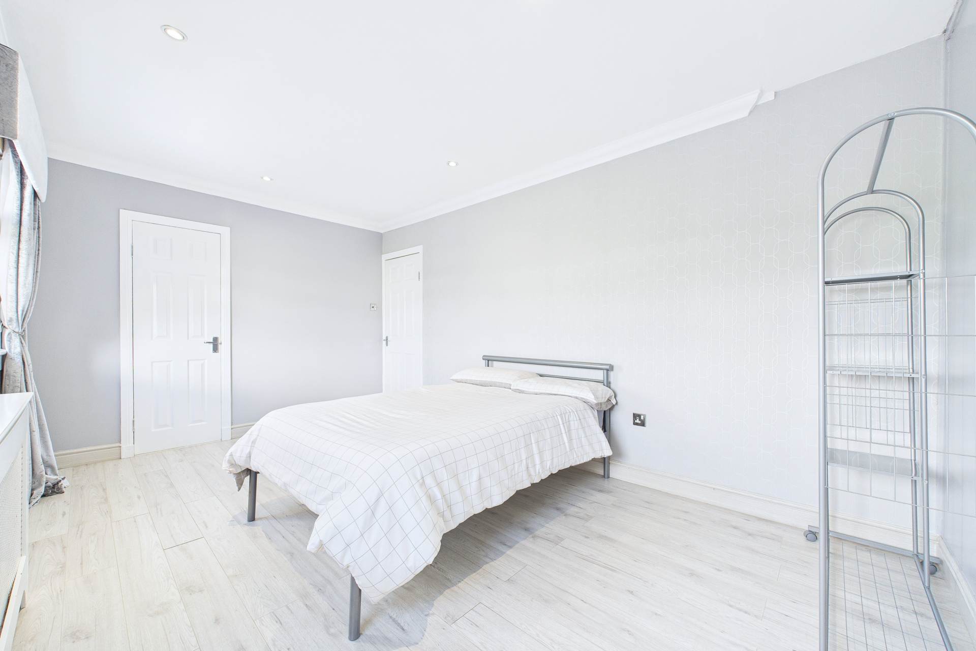 Tarbert Avenue, Wishaw