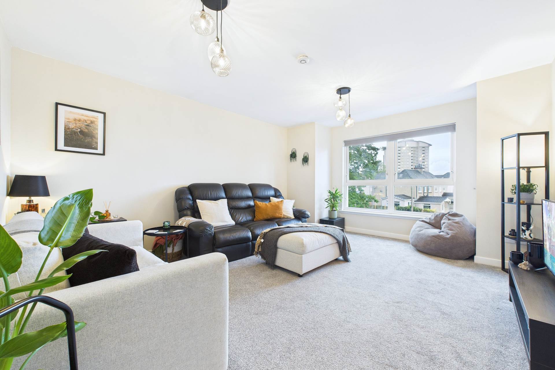 Windmill Court, Hamilton