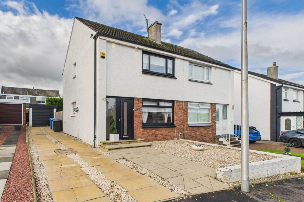 Images for Balmoral Gardens, Blantyre, Glasgow