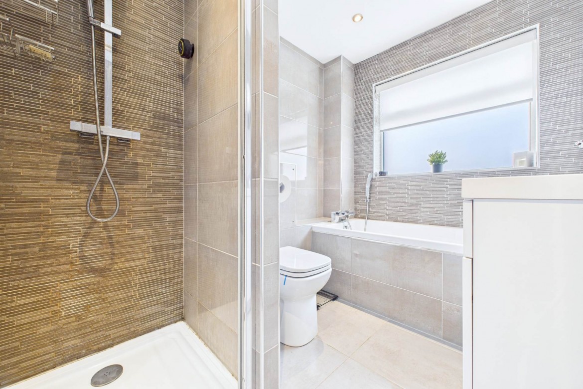 Images for Balmoral Gardens, Blantyre, Glasgow