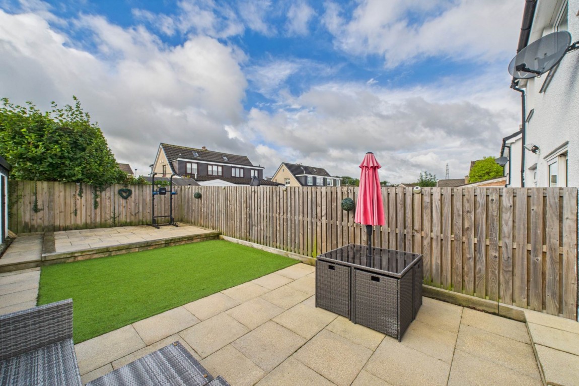 Images for Balmoral Gardens, Blantyre, Glasgow