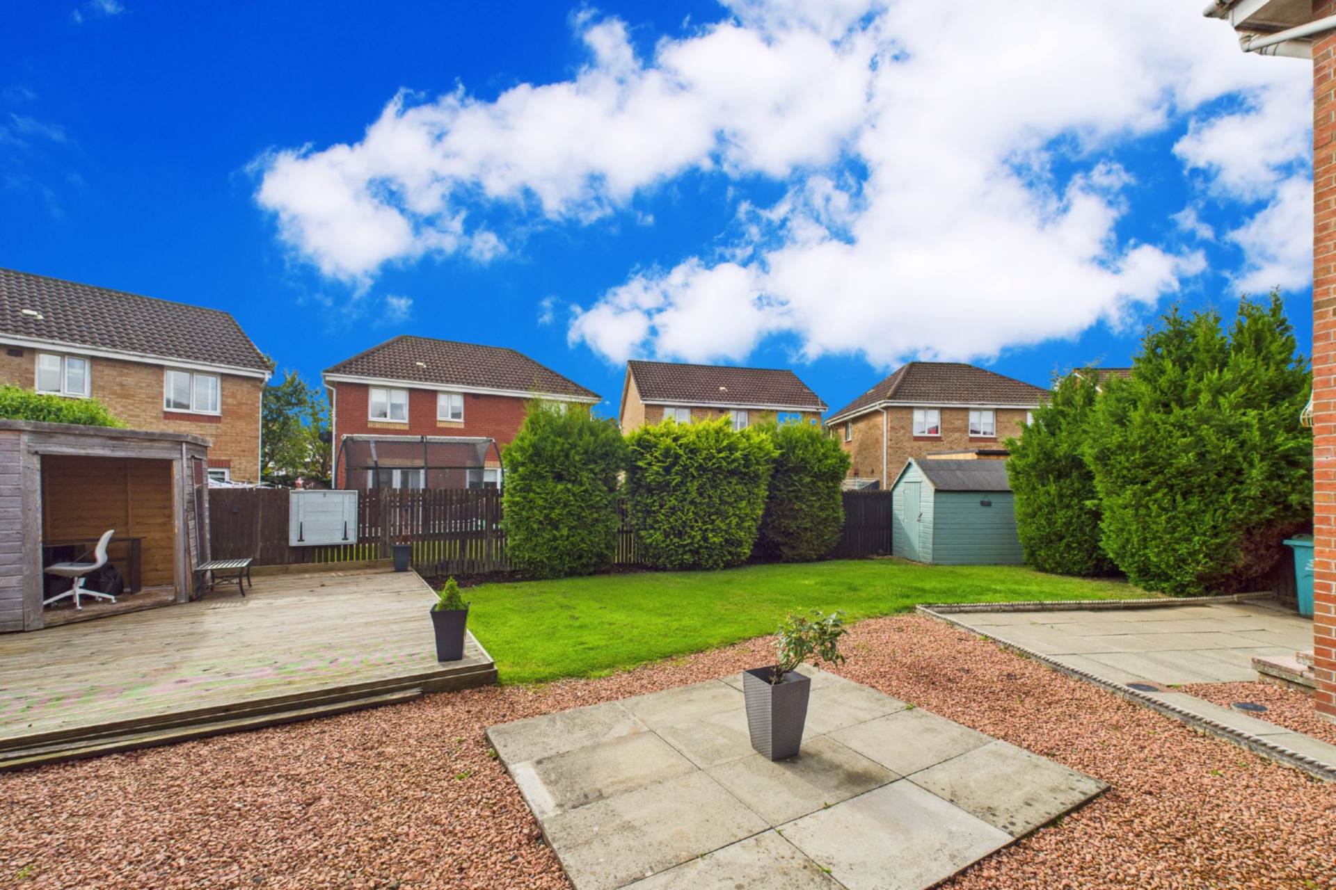 Glendeveron Way, Carfin
