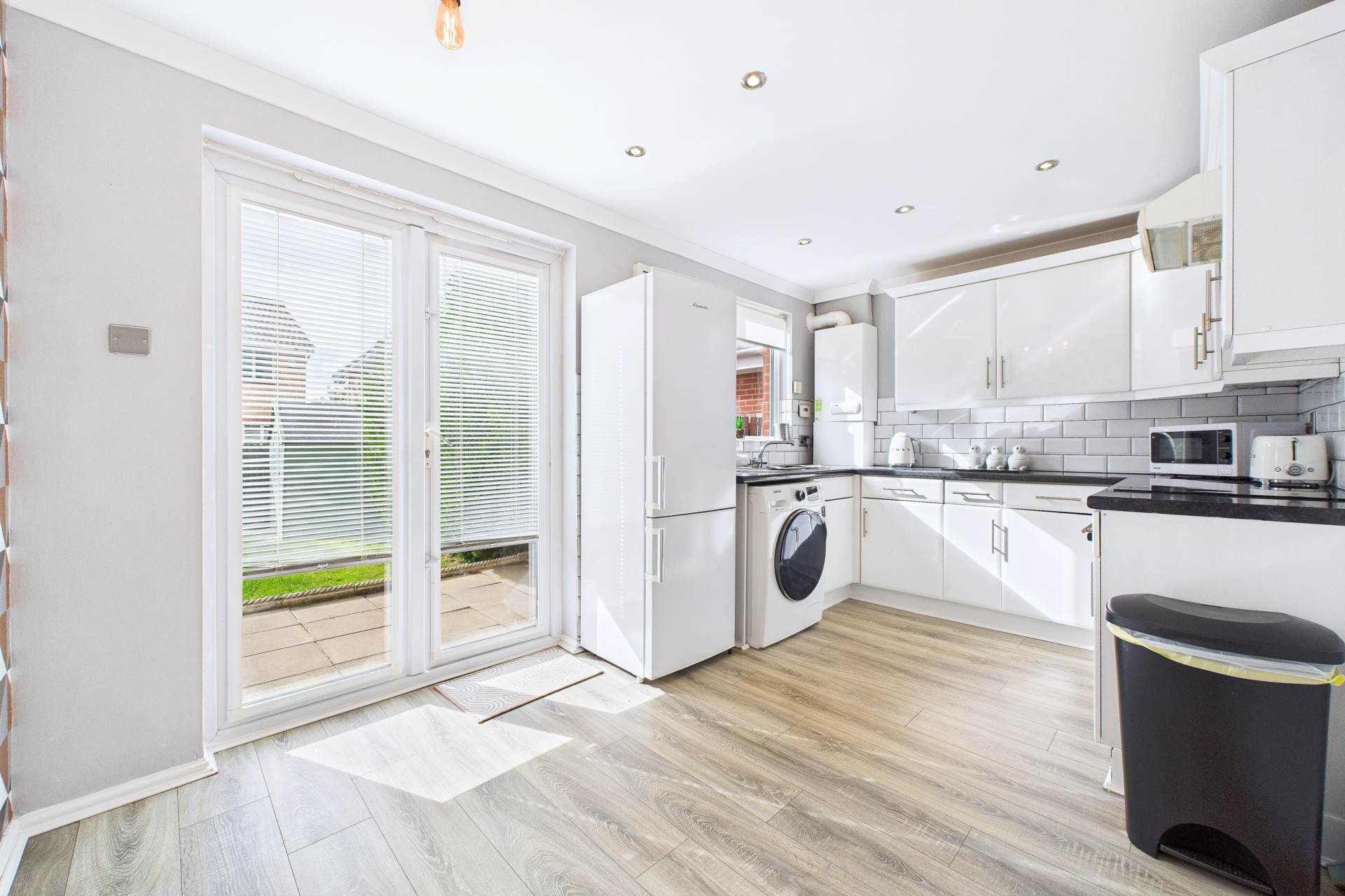 Glendeveron Way, Carfin