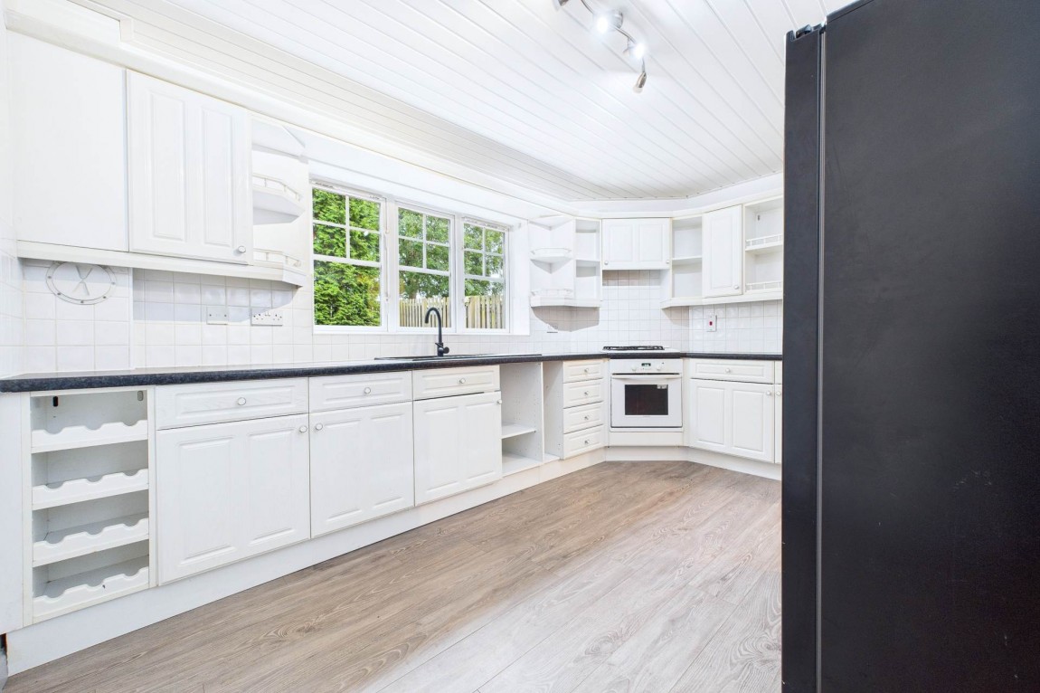 Images for Swinburne Avenue, Blantyre