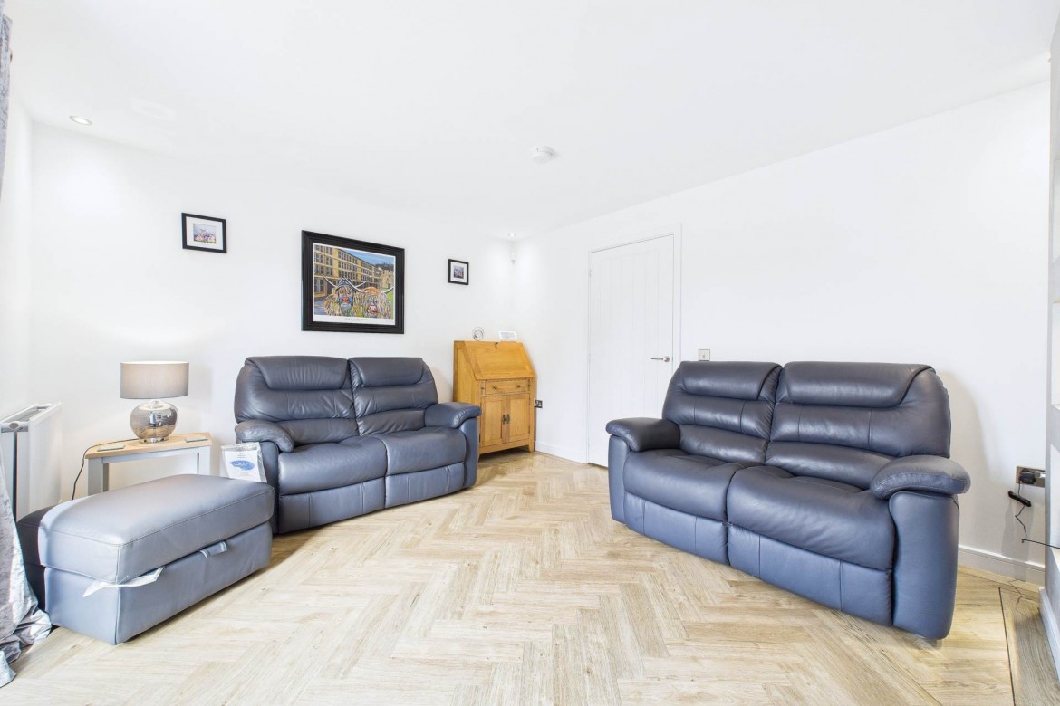 Images for Skylark Gardens, Cambuslang, Glasgow
