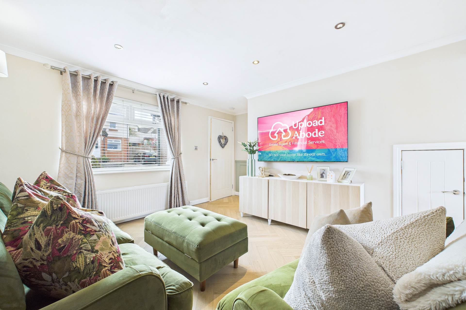 Kilwinning Crescent, Hamilton