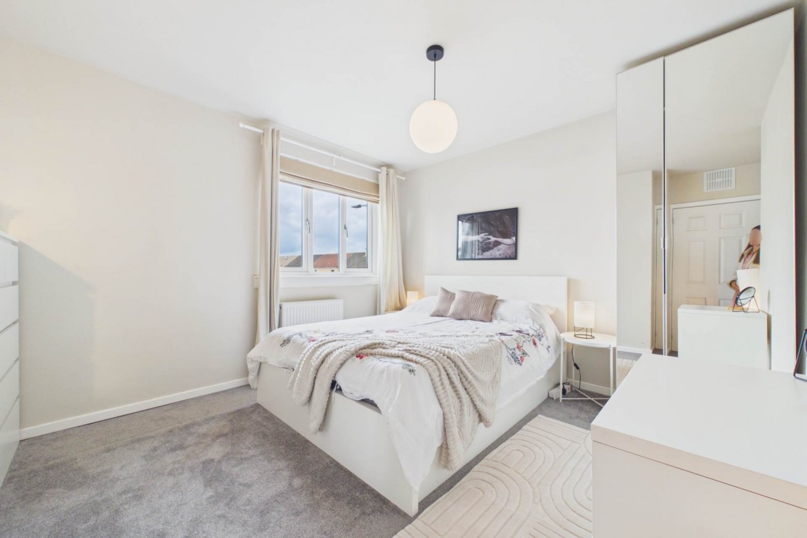Images for Earn Crescent, Wishaw