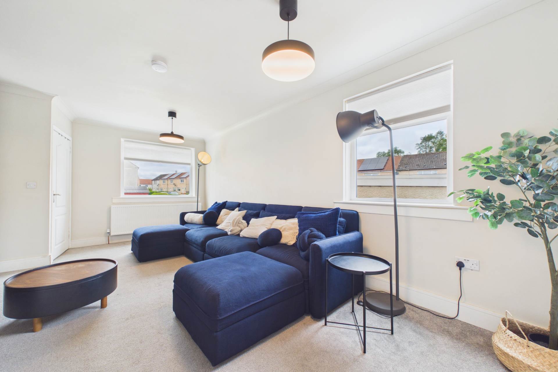 Earn Crescent, Wishaw