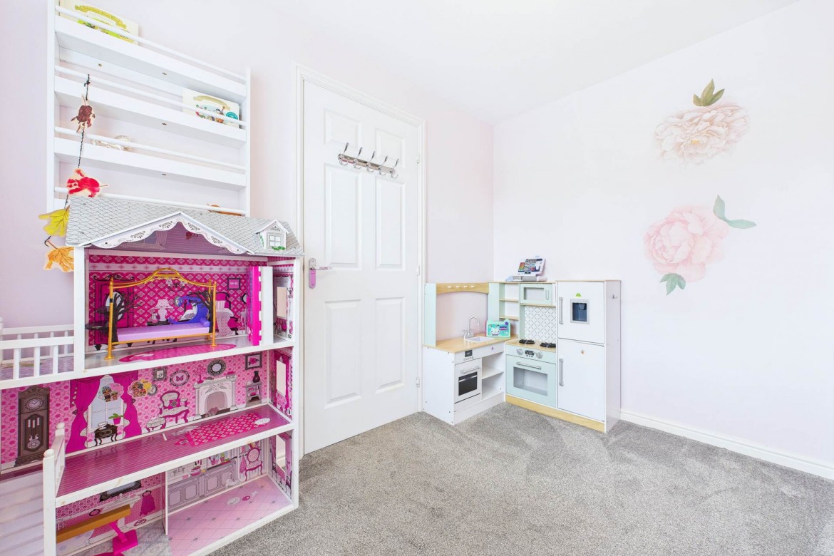 Images for Rootes Grove, Paisley