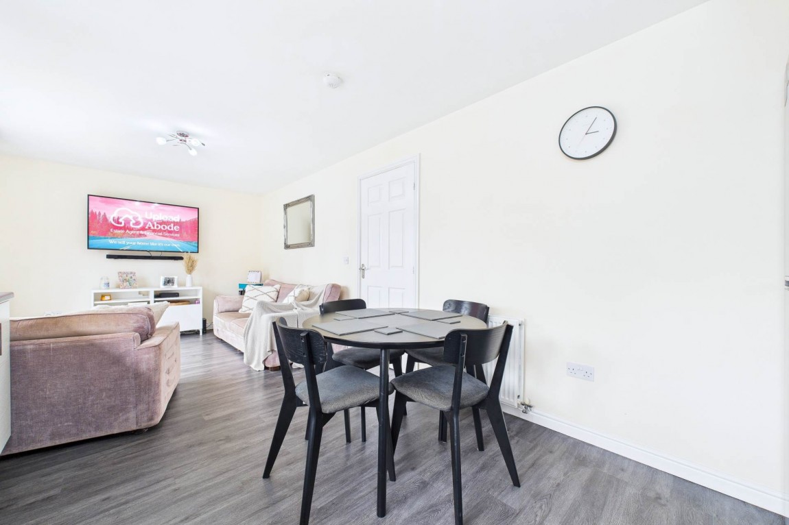 Images for Rootes Grove, Paisley