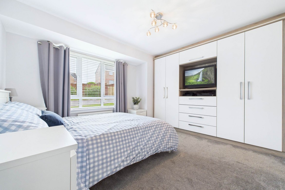 Images for Rootes Grove, Paisley