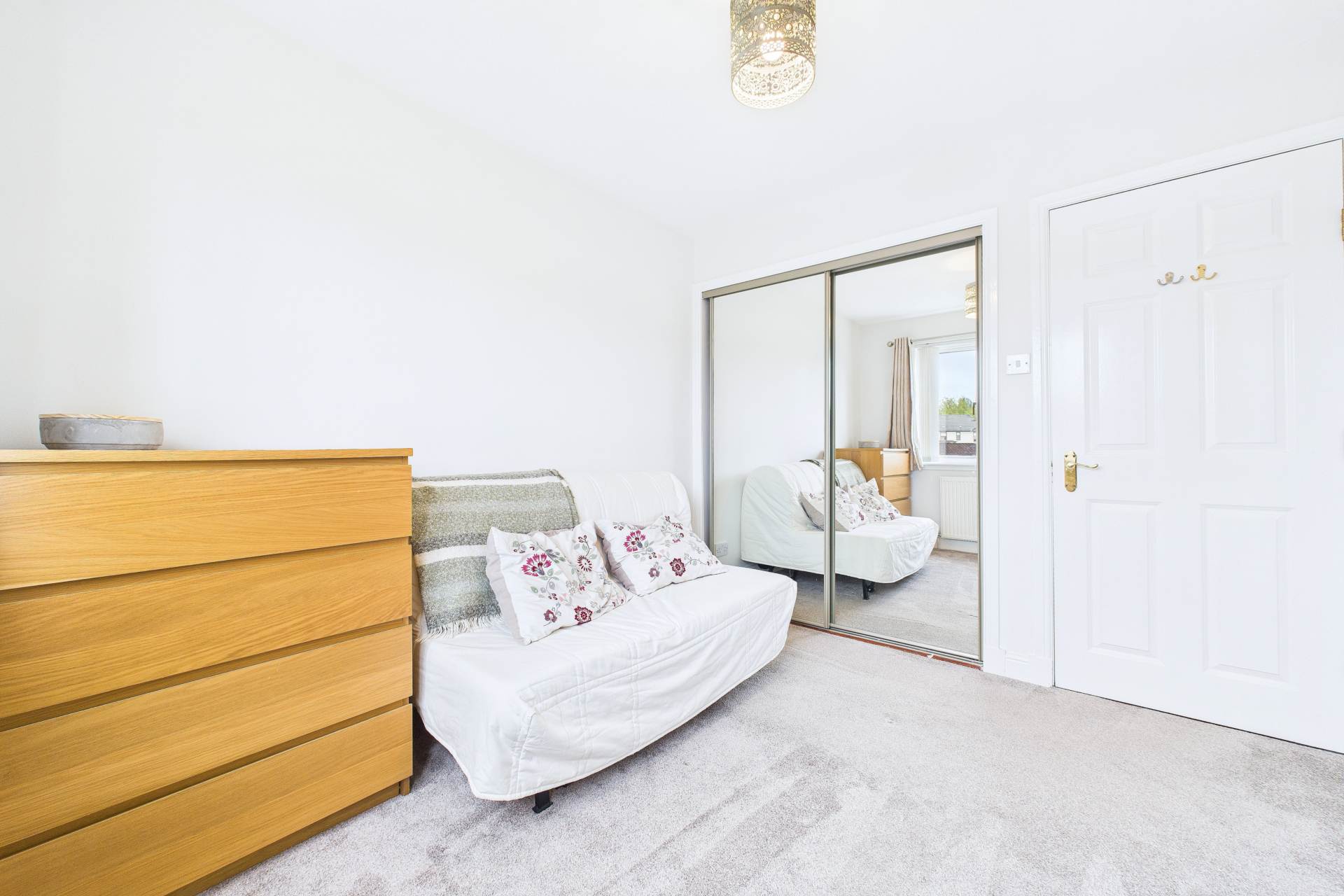 Devine Court, Wishaw