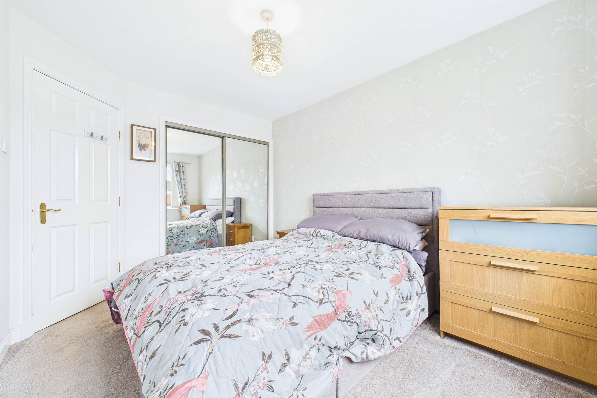 Devine Court, Wishaw