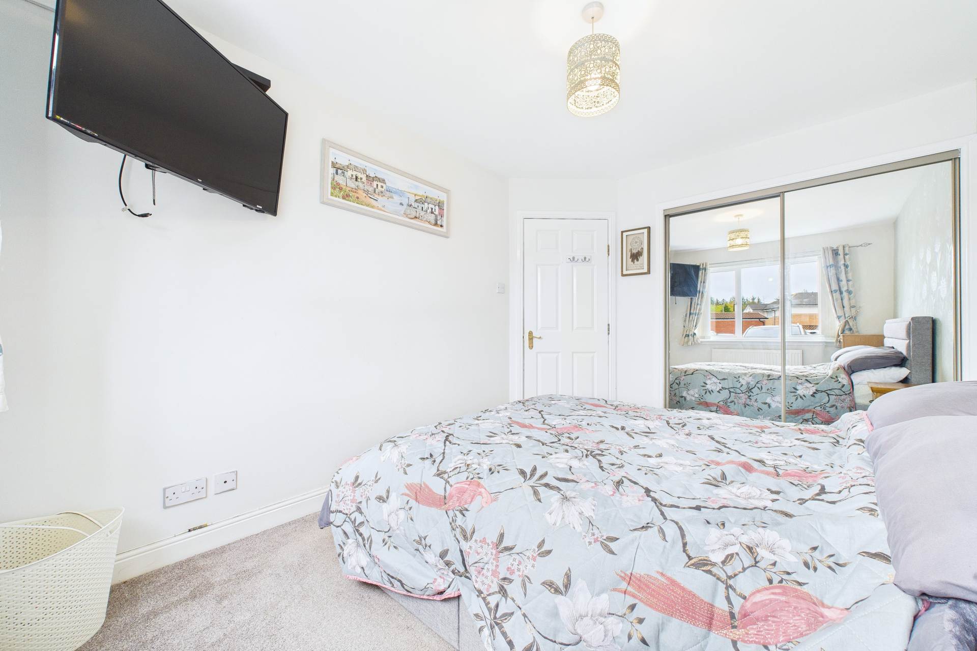 Devine Court, Wishaw