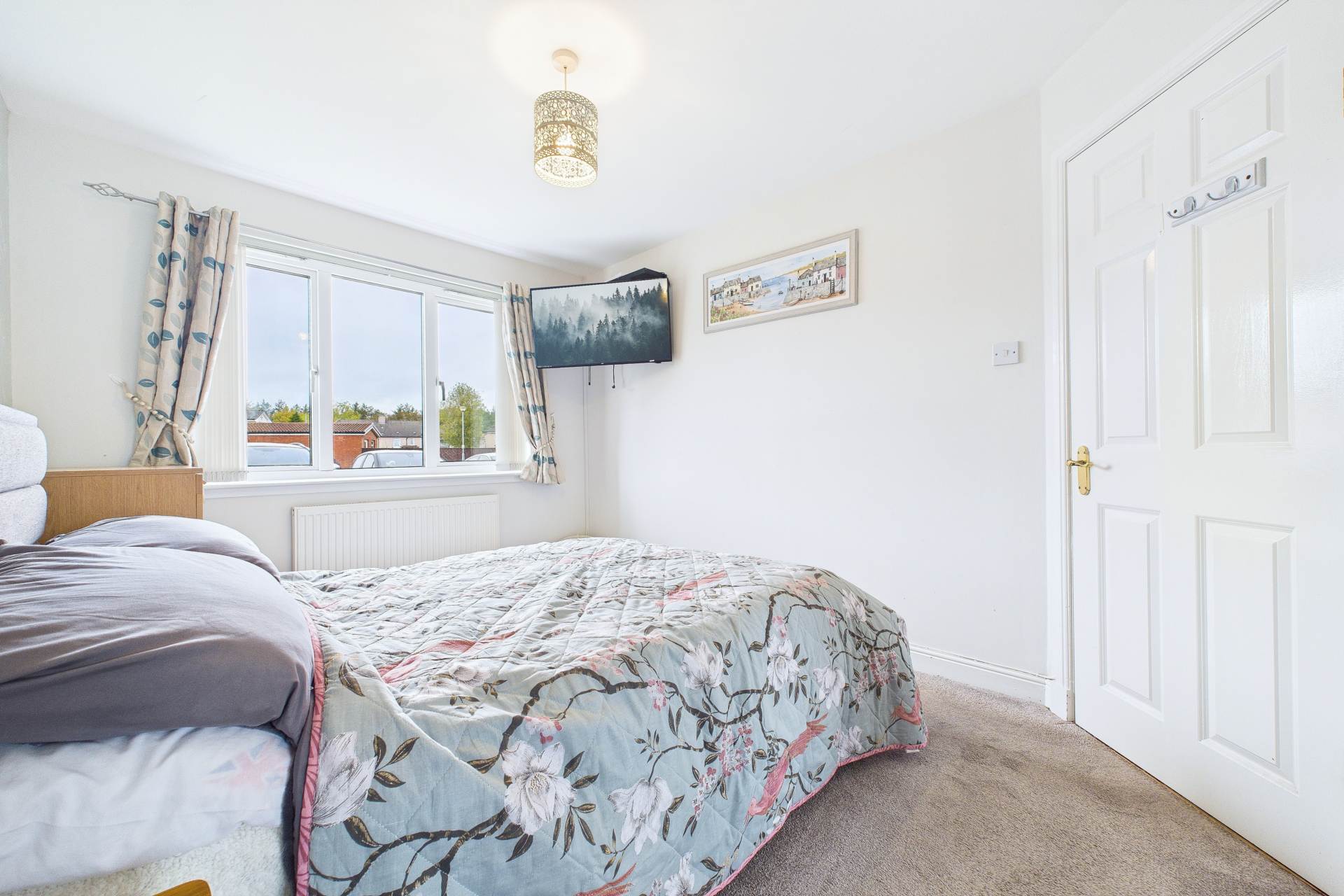 Devine Court, Wishaw