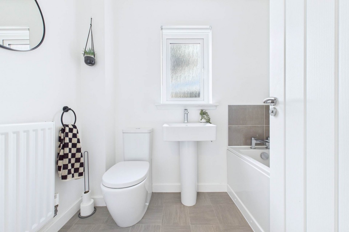 Images for Watervole Crescent, Newton Farm, Cambuslang