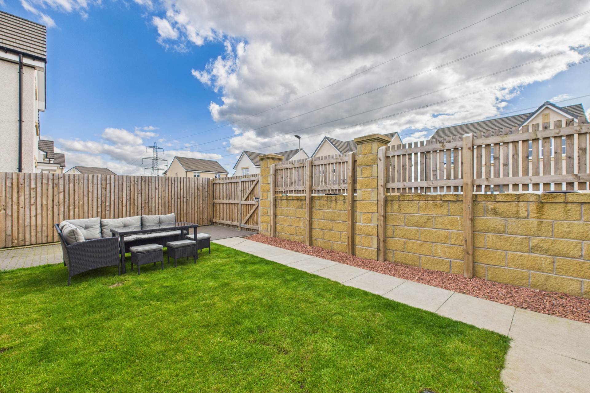 Watervole Crescent, Newton Farm, Cambuslang