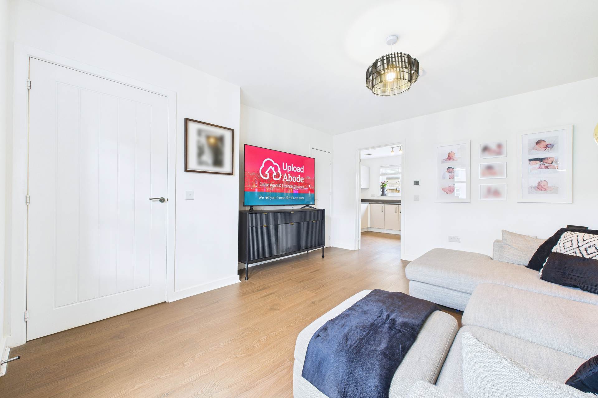 Watervole Crescent, Newton Farm, Cambuslang