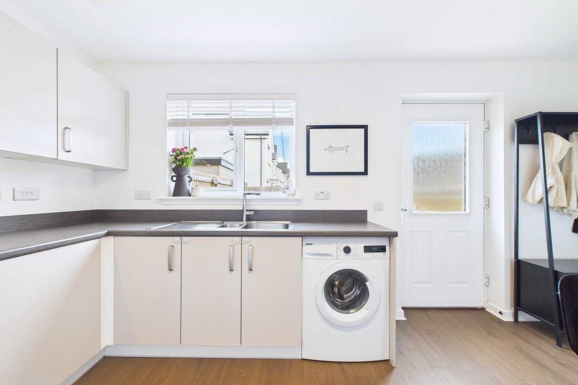 Images for Watervole Crescent, Newton Farm, Cambuslang