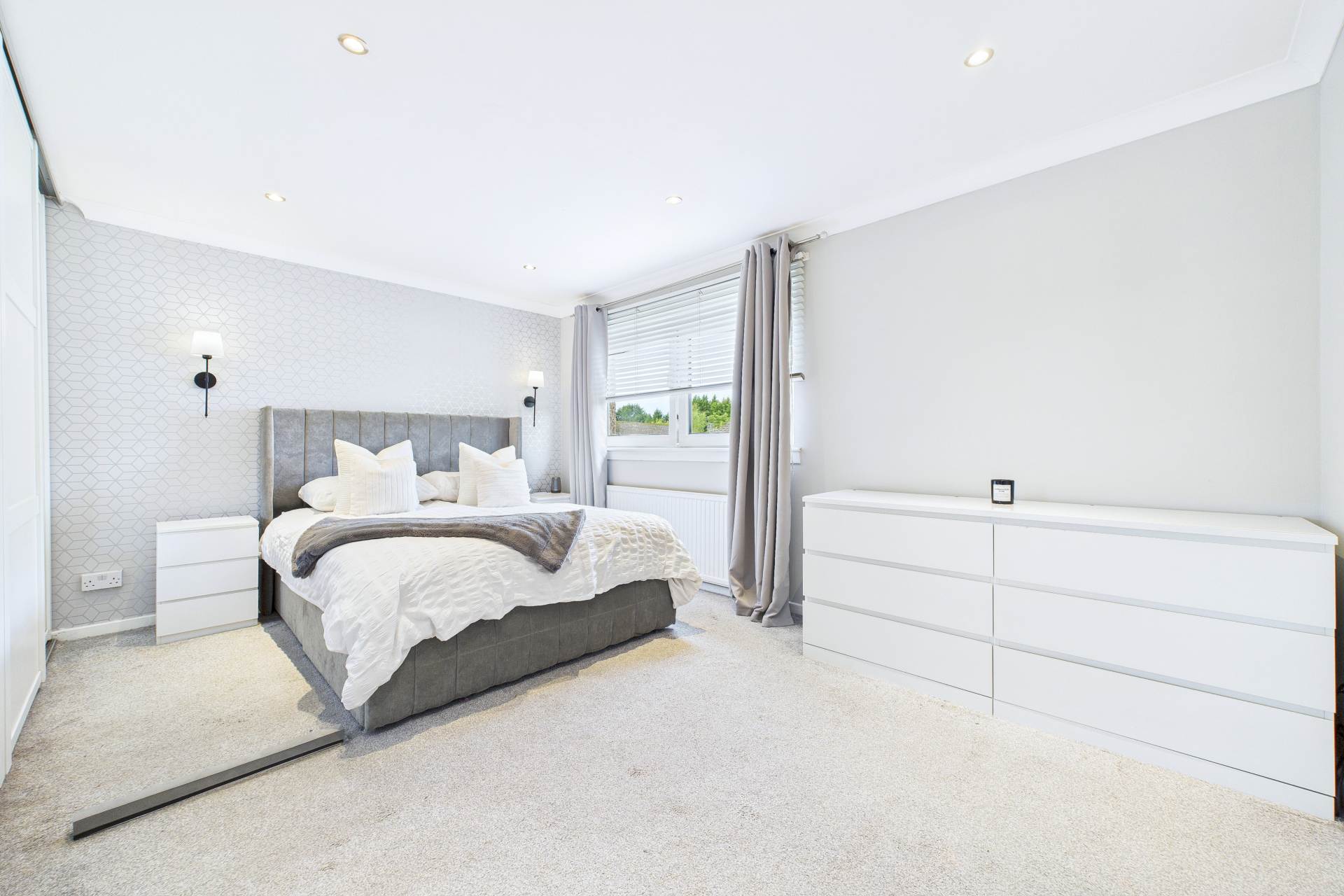 Burnside Crescent, Shotts