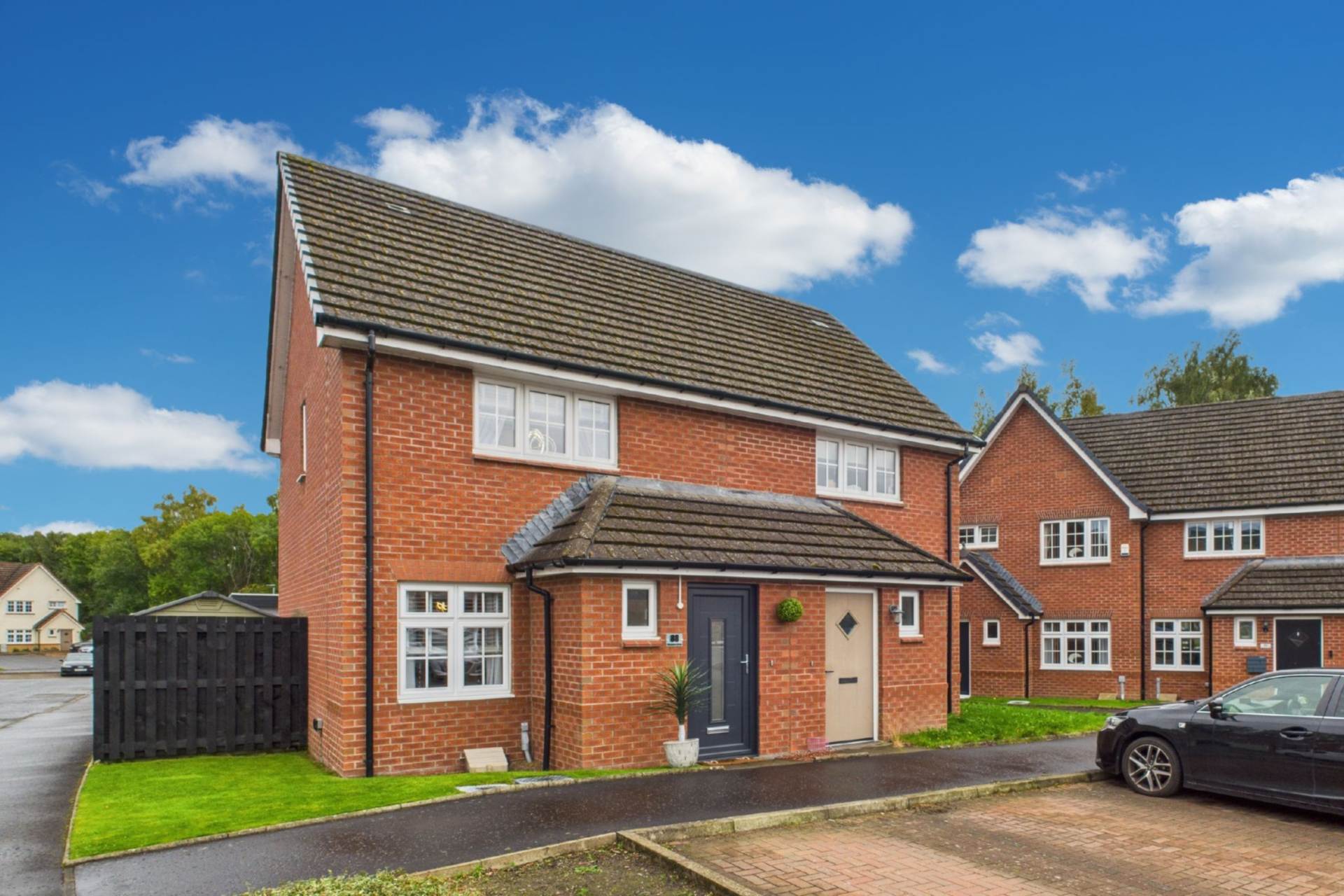 88 Vesuvius Drive, Motherwell