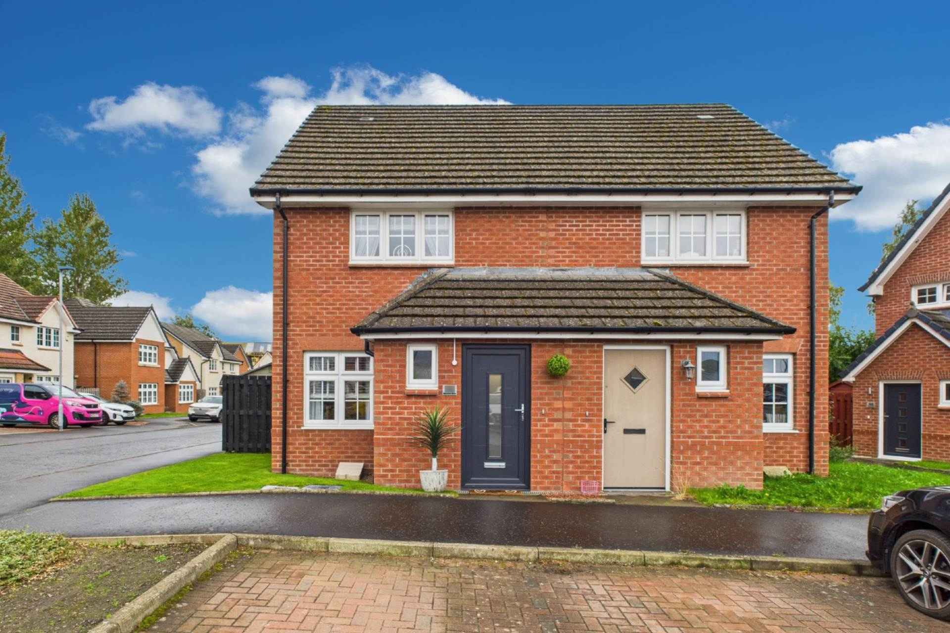 88 Vesuvius Drive, Motherwell