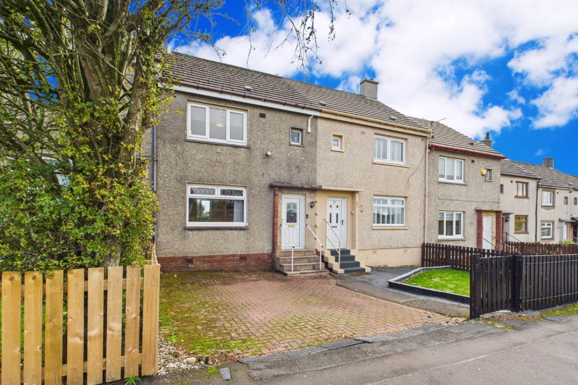 Albert Road, Shotts