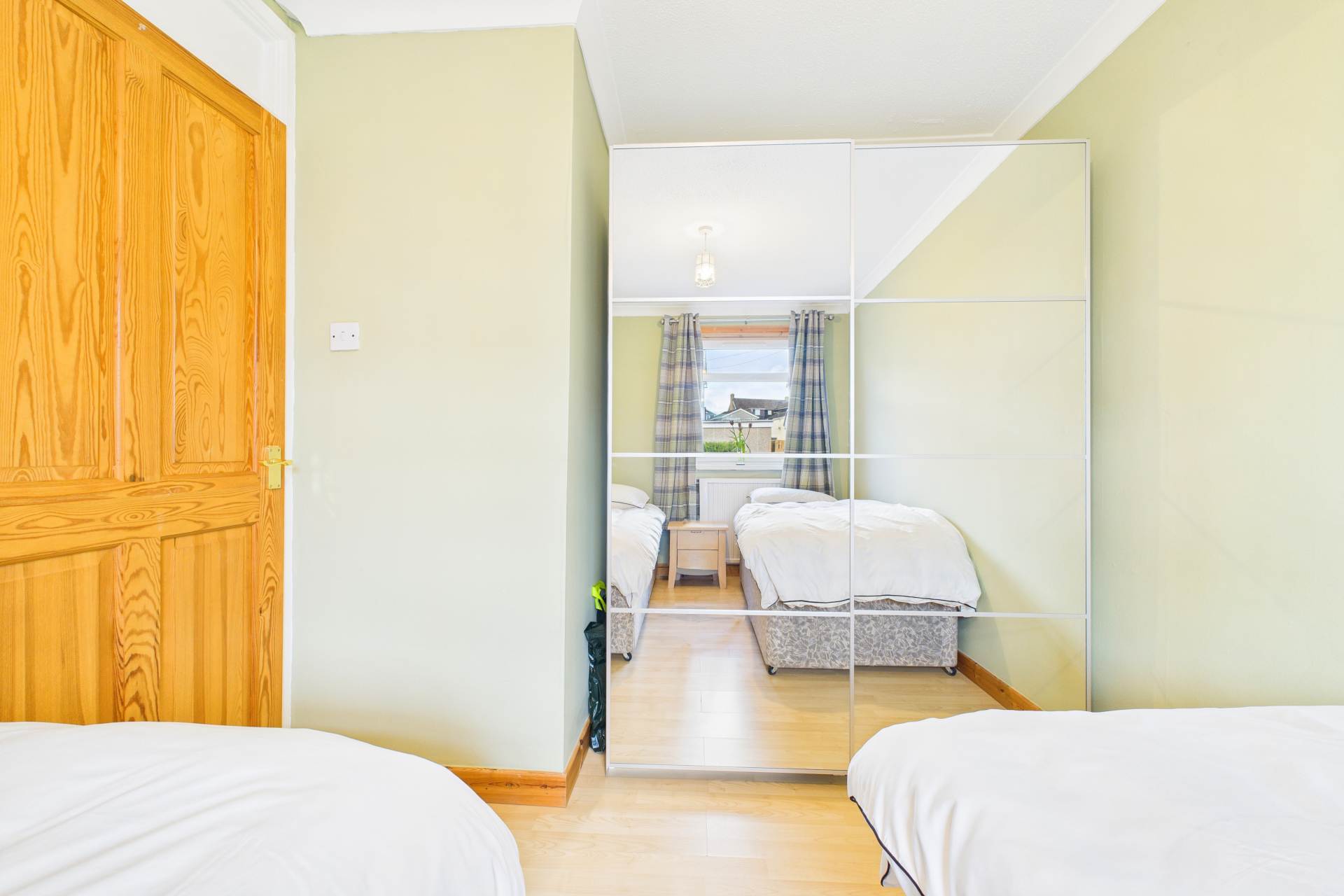 Dalveen Drive, Uddingston